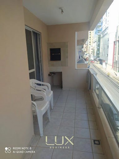 Mobiliado em Meia Praia  -  Itapema