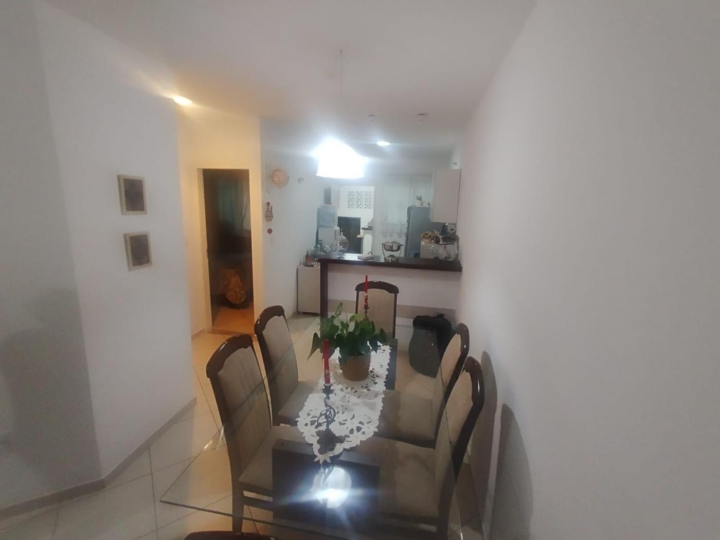 Casa à venda com 3 quartos, 2 suítes, 3 vagas e 210m² no Extensão Serramar, Rio das Ostras (RJ) — foto 4 de 8