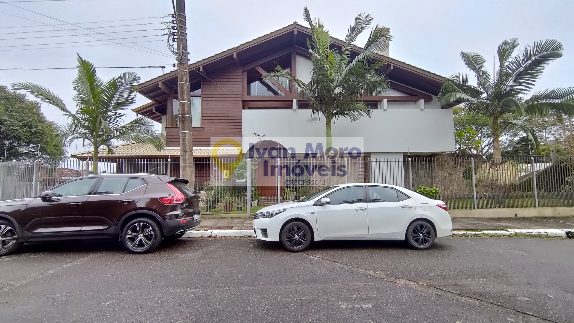 Casa à venda com 5 quartos, 4 suítes, 4 vagas e 456m² no João Paulo, Florianópolis (SC) — foto 3 de 30