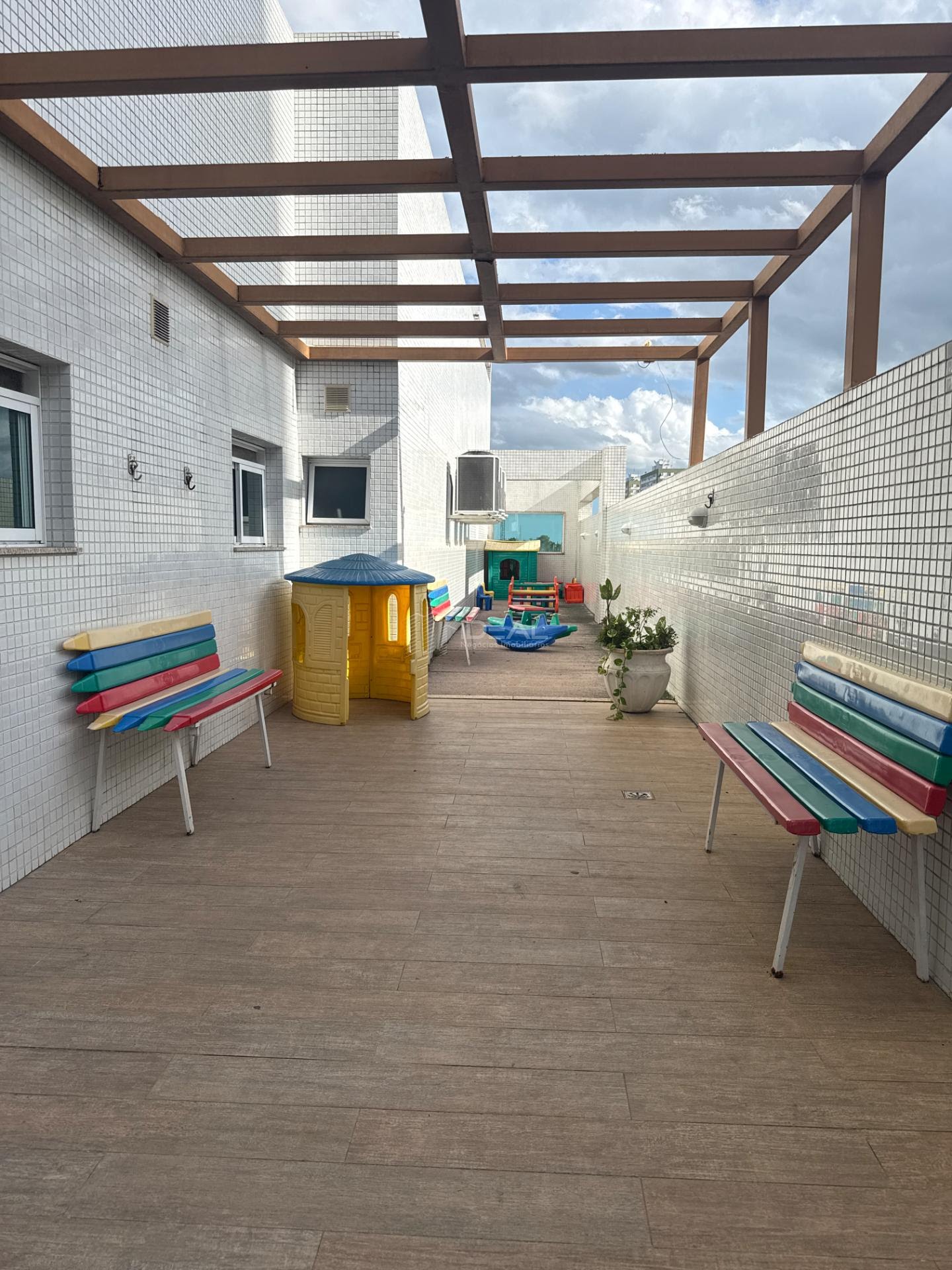 Apartamento à venda com 3 quartos, 1 suíte, 2 vagas e 120m² no Parque Tamandaré, Campos dos Goytacazes (RJ) — foto 23 de 30