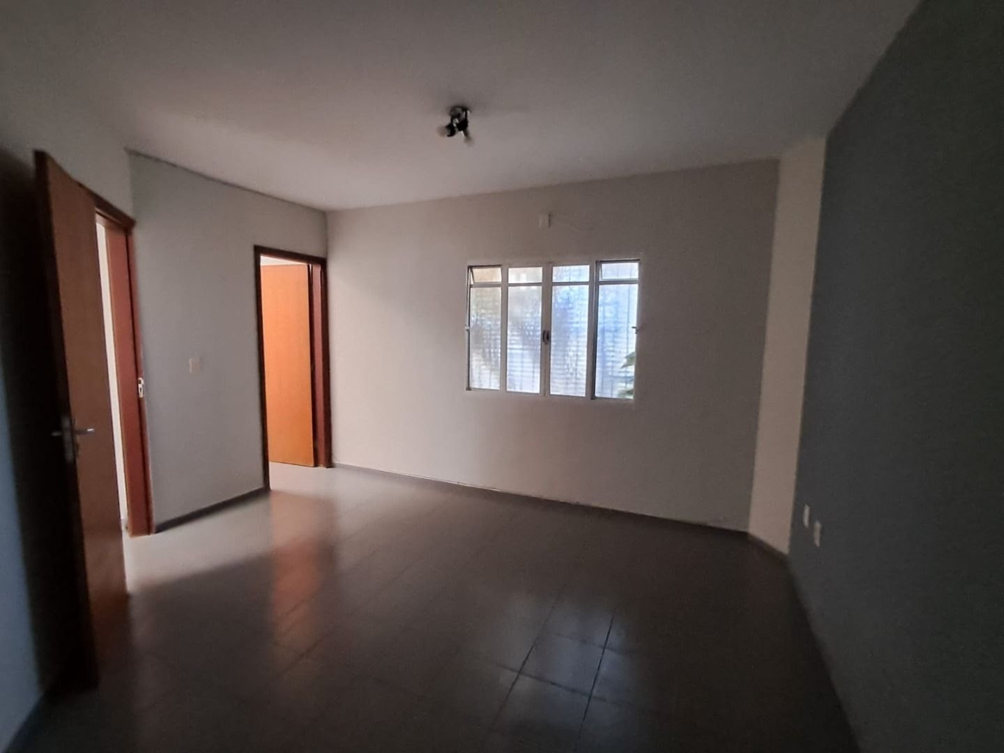 Casa à venda com 6 banheiros, 3 vagas e 211m² no Vila Santana, Sorocaba (SP) — foto 25 de 30