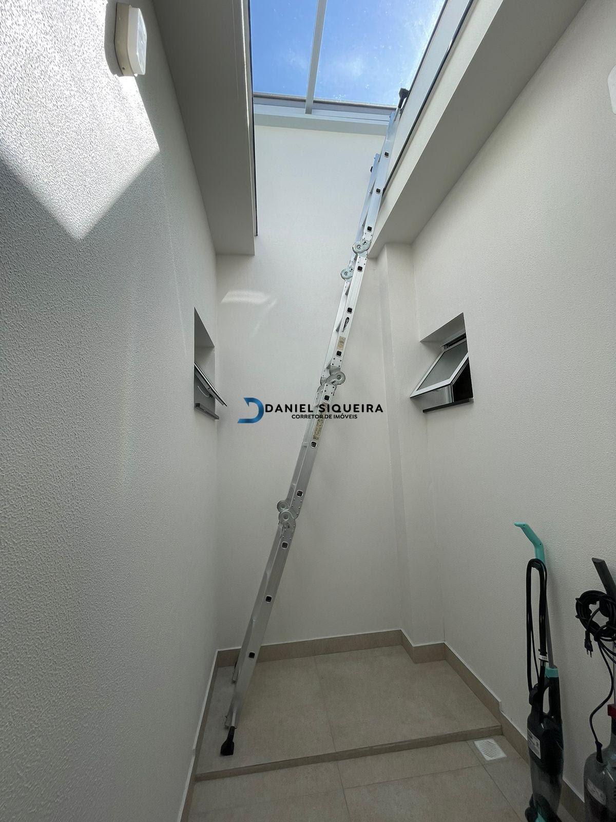 Casa à venda com 3 quartos, 1 suíte, 2 vagas e 230m² no Bairro Deltaville, Biguaçu (SC) — foto 16 de 26