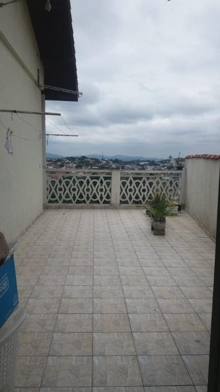 Casa à venda com 5 quartos, 3 suítes, 5 vagas e 240m² no Center Ville, Arujá (SP) — foto 9 de 15
