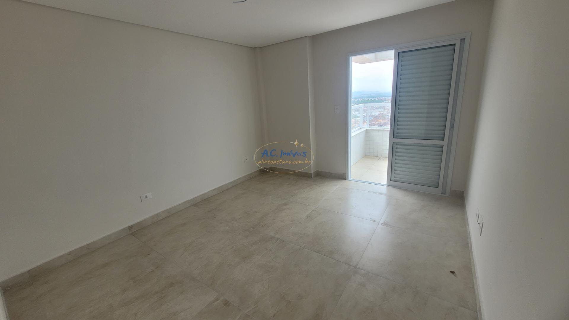 Cobertura à venda com 3 quartos, 3 suítes, 3 vagas e 183m² no Maracanã, Praia Grande (SP) — foto 27 de 29