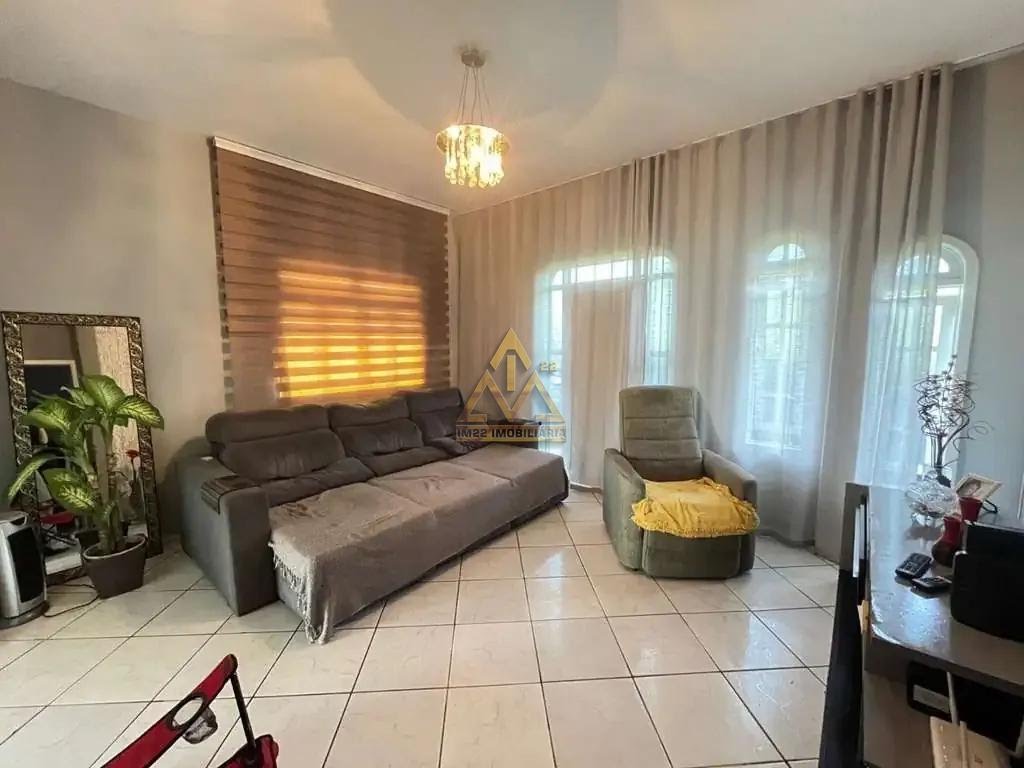 Casa à venda com 3 quartos, 1 suíte, 2 vagas e 143m² no Velha Central, Blumenau (SC) — foto 8 de 13