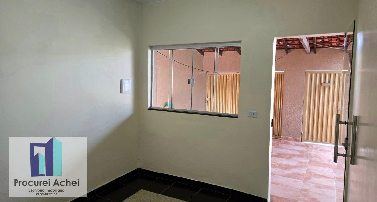 Casa à venda com 6 quartos, 2 suítes, 3 vagas e 270m² no Setor Tradicional Planaltina Df, Planaltina (DF) — foto 9 de 13