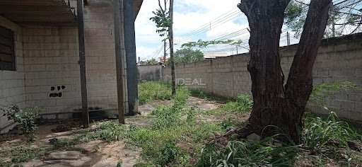 Excelente área industrial com toda infraestrutura para aluguel ou venda com 2000m2 em Donana, próxima à rodovia Campos/Farol cod 15797