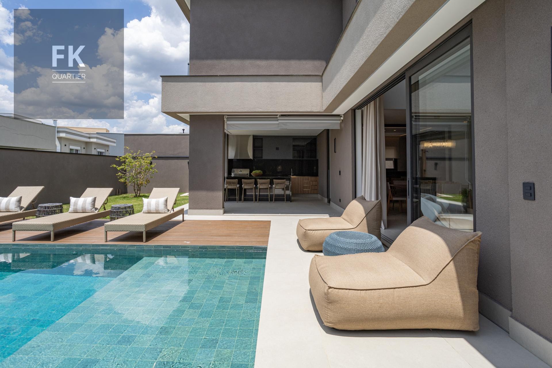 Casa à venda com 4 quartos, 4 suítes, 5 vagas e 390m² no Residencial Burle Marx, Santana de Parnaíba (SP) — foto 24 de 30
