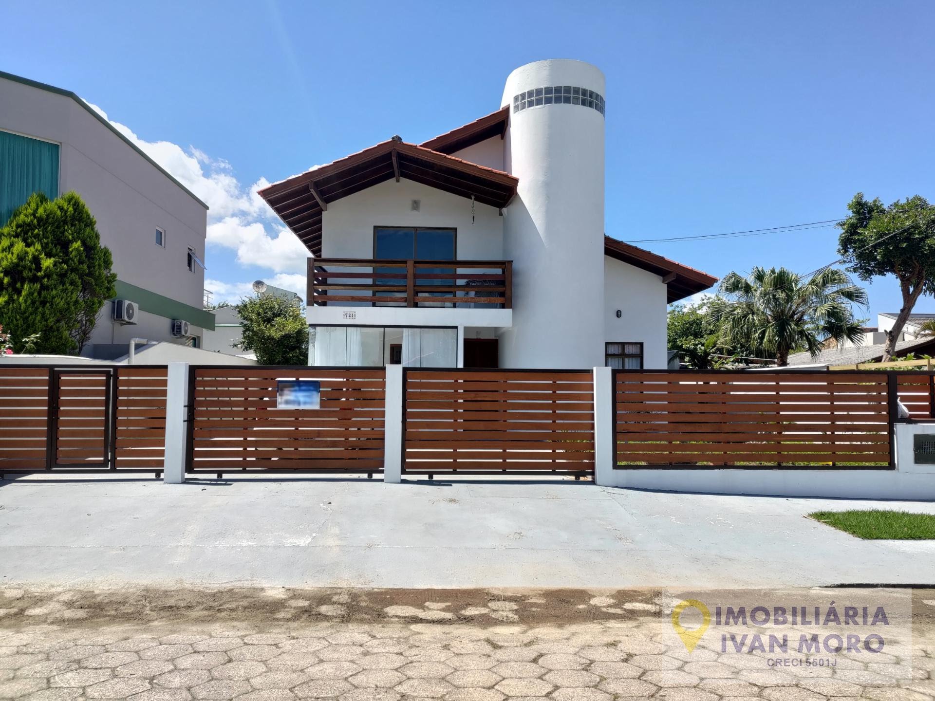 Apartamento para alugar com 1 quarto, 1 banheiro, 1 vaga e 40m² no Daniela, Florianópolis (SC) — foto 2 de 24