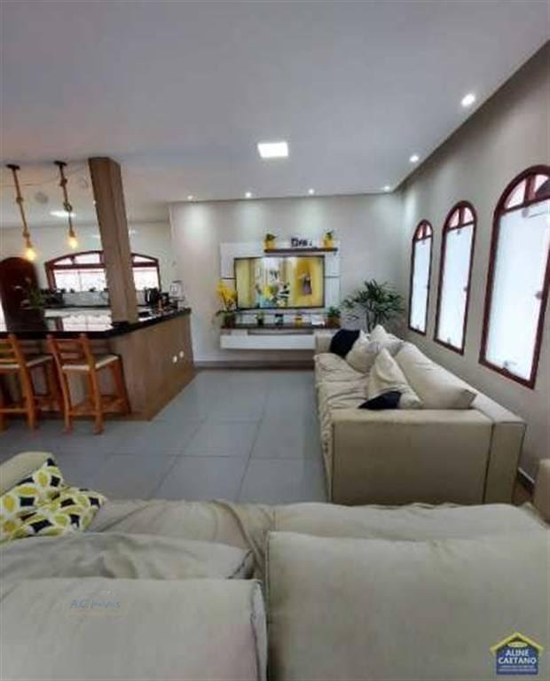 Casa à venda com 4 quartos, 3 suítes, 3 vagas e 259m² no Balneario Flórida, Praia Grande (SP) — foto 11 de 29