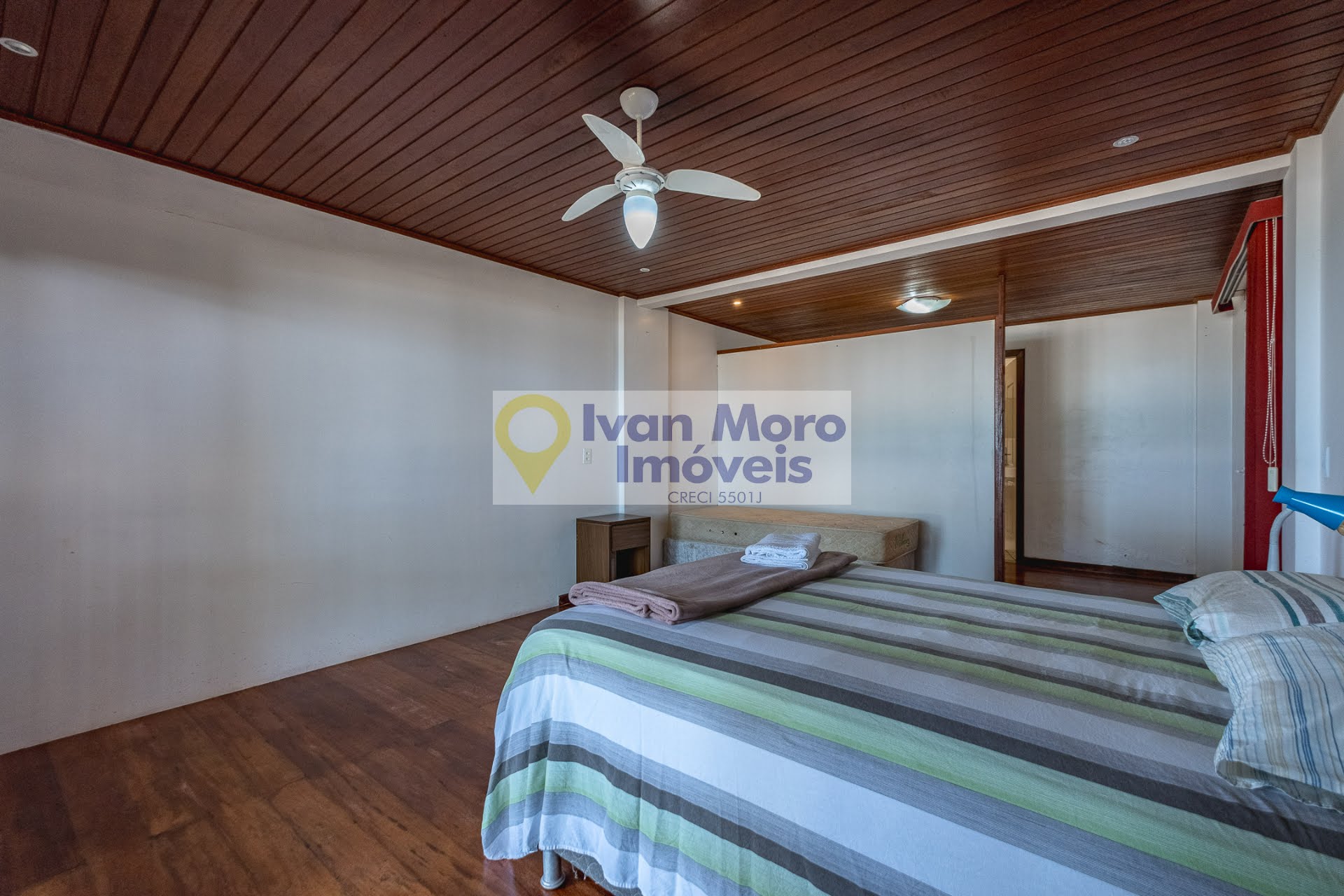 Casa à venda com 10 quartos, 7 suítes, 4 vagas e 554m² no Ingleses do Rio Vermelho, Florianópolis (SC) — foto 16 de 30