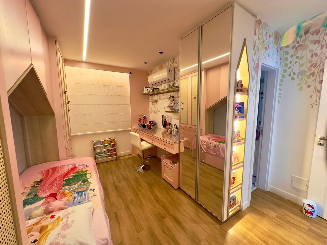Casa à venda com 3 quartos, 5 suítes, 6 vagas e 445m² no Barra da Tijuca, Rio de Janeiro (RJ) — foto 16 de 30