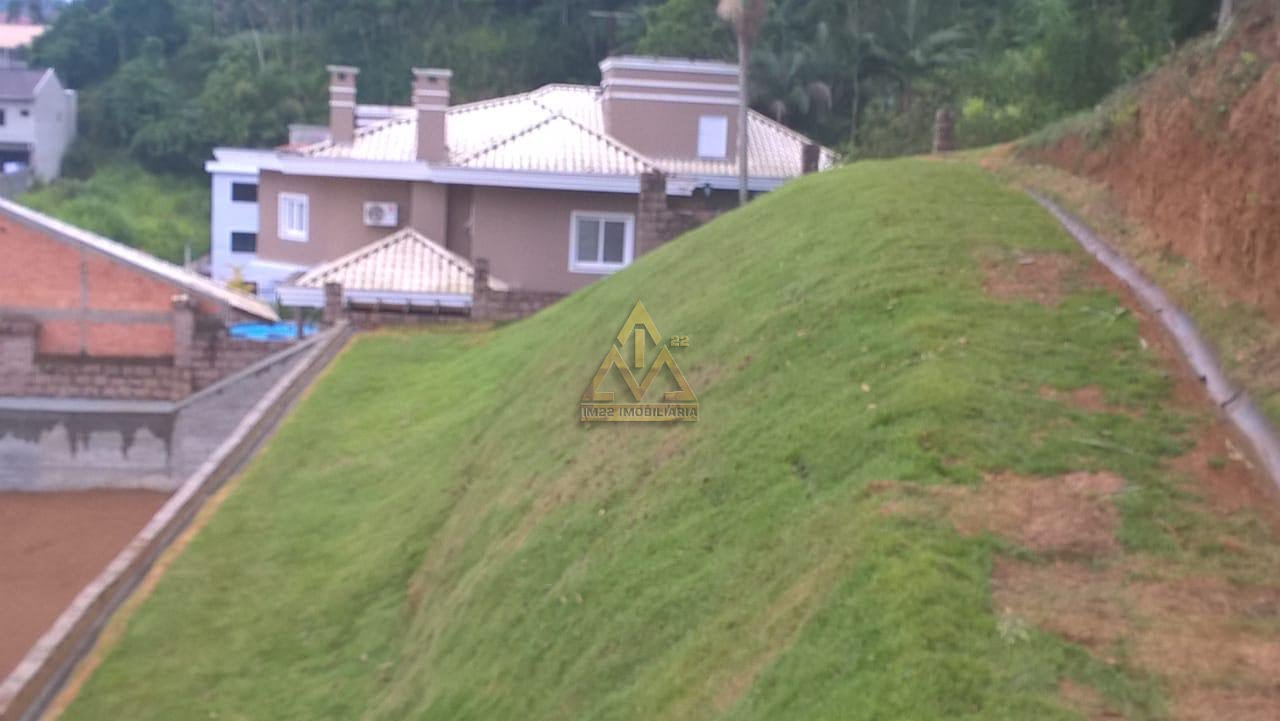 Terreno à venda com 236m² de terreno no Água Verde, Blumenau (SC) — foto 16 de 17