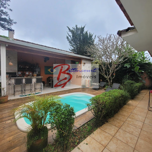 Casa em Jardim Valeri  -  Registro