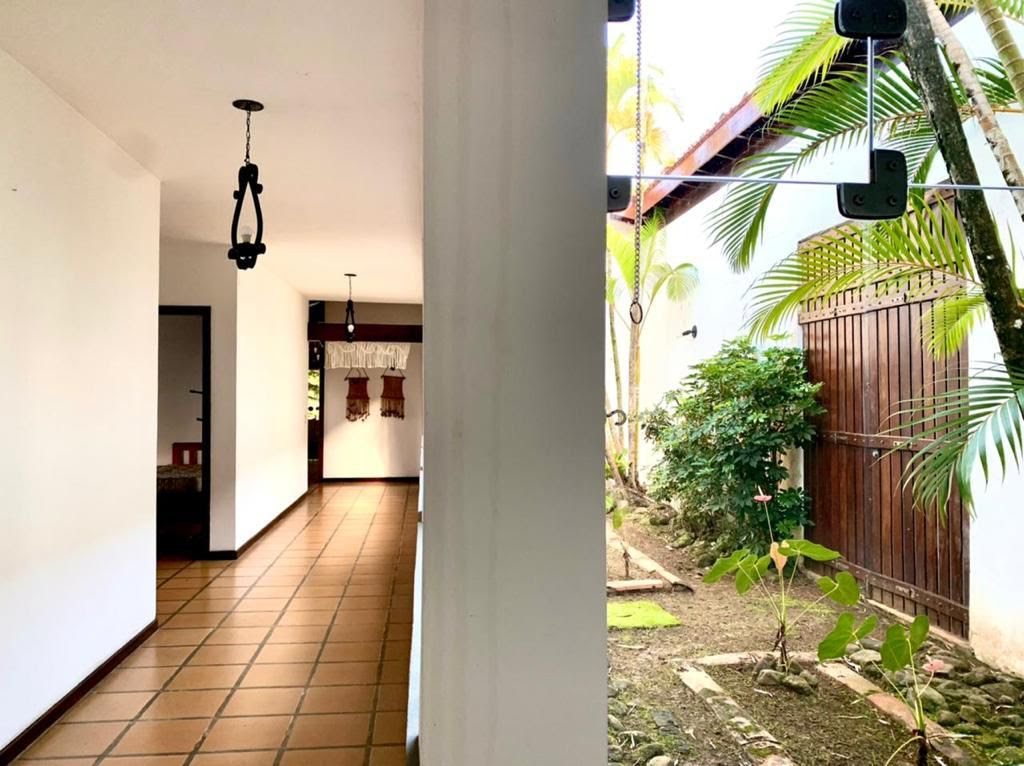 Casa à venda com 5 quartos, 6 banheiros, 2 vagas e 540m² no Praia do Tenório, Ubatuba (SP) — foto 8 de 30