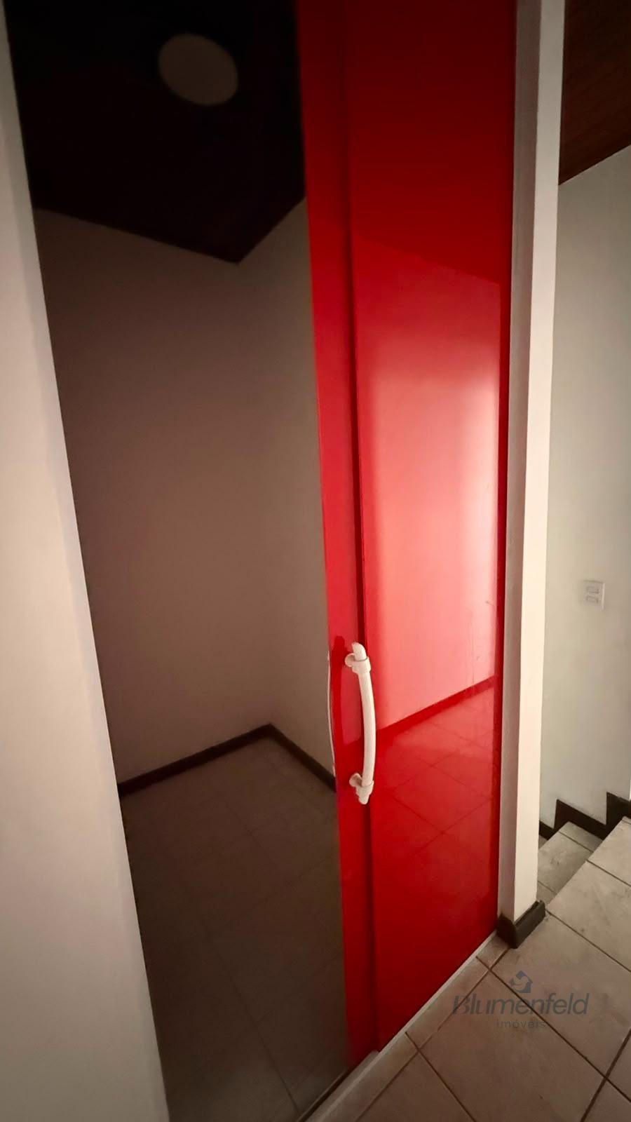 Casa à venda com 3 quartos, 2 banheiros, 3 vagas e 200m² no Center Ville, Arujá (SP) — foto 22 de 28