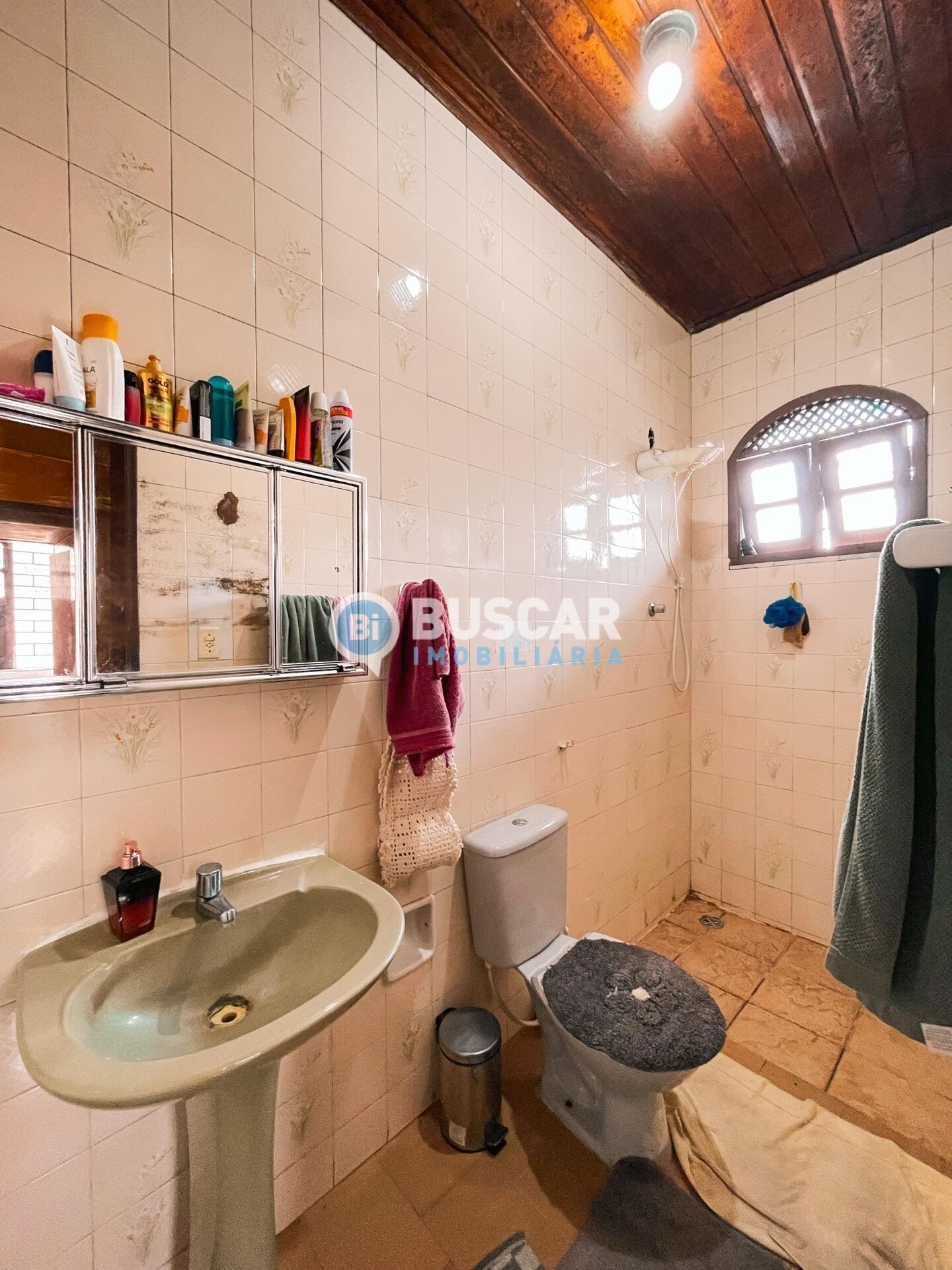 Casa à venda com 3 quartos, 1 suíte, 3 vagas e 360m² no Olhos D'água, Feira de Santana (BA) — foto 19 de 24
