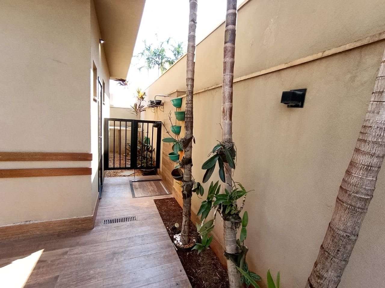 Casa à venda com 3 quartos, 3 suítes, 4 vagas e 160m² no Condomínio Guaporé, Ribeirão Preto (SP) — foto 8 de 30