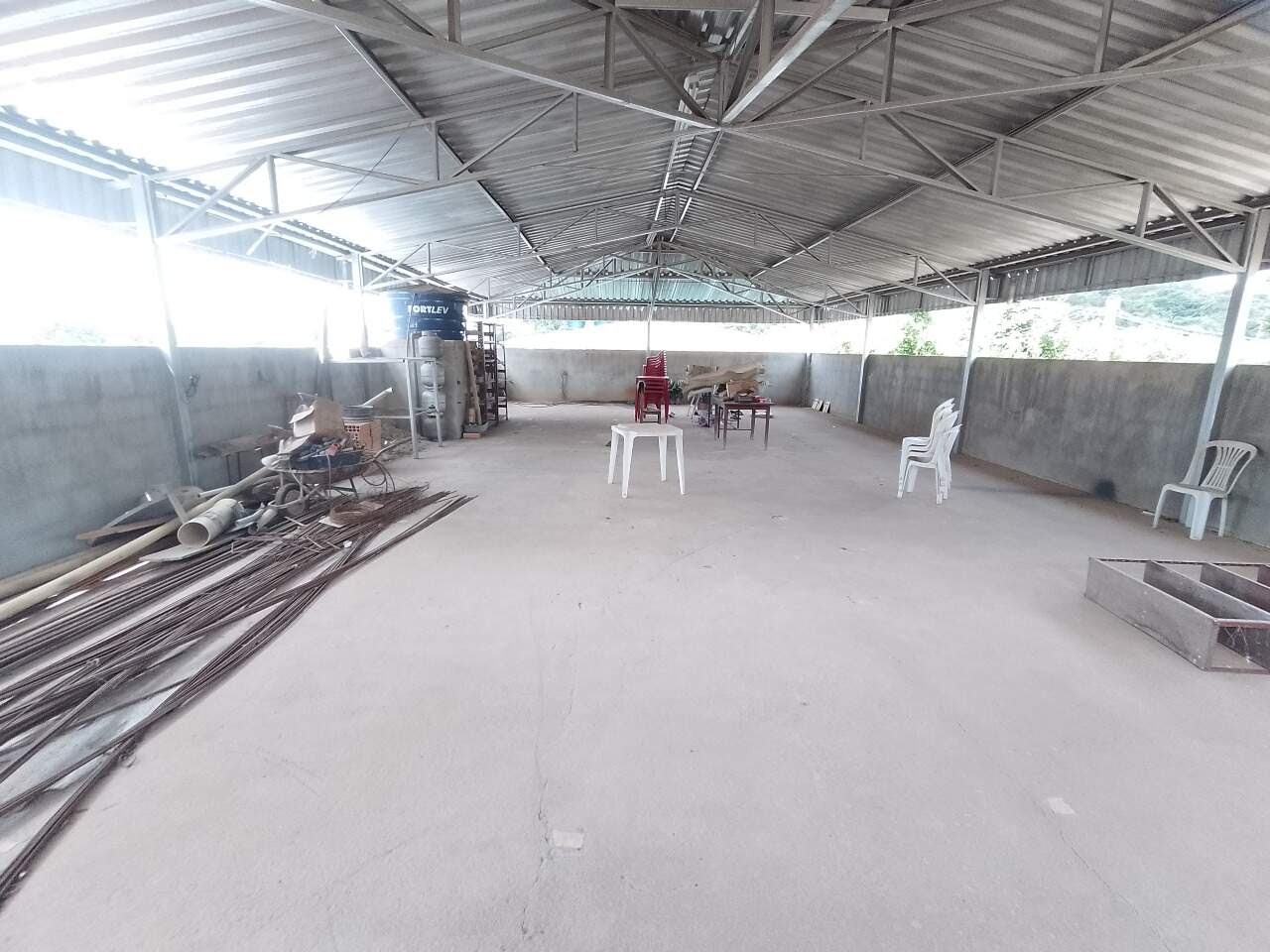 Casa à venda com 3 quartos, 1 suíte, 3 vagas e 300m² no Jaqueline, Belo Horizonte (MG) — foto 18 de 22