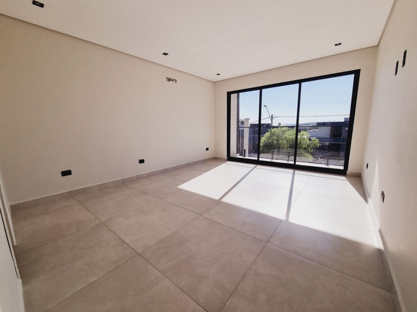 Casa à venda com 3 quartos, 3 suítes, 4 vagas e 203m² no Condomínio Cyrela Landscape, Votorantim (SP) — foto 16 de 23