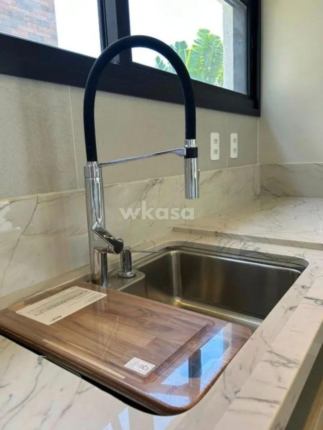Casa à venda com 4 quartos, 3 suítes, 4 vagas e 314m² no Alphaville Jacuhy, Serra (ES) — foto 14 de 30