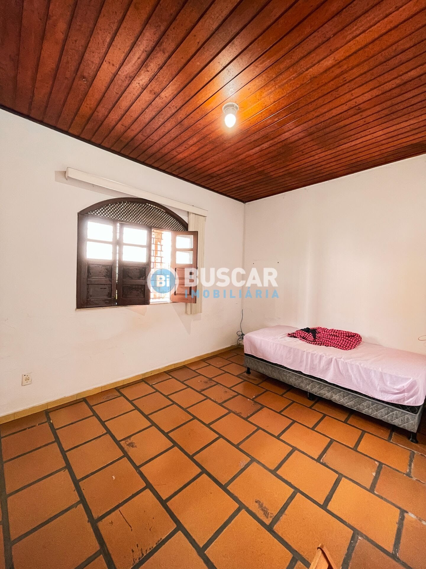 Casa à venda com 3 quartos, 1 suíte, 3 vagas e 360m² no Olhos D'água, Feira de Santana (BA) — foto 21 de 24