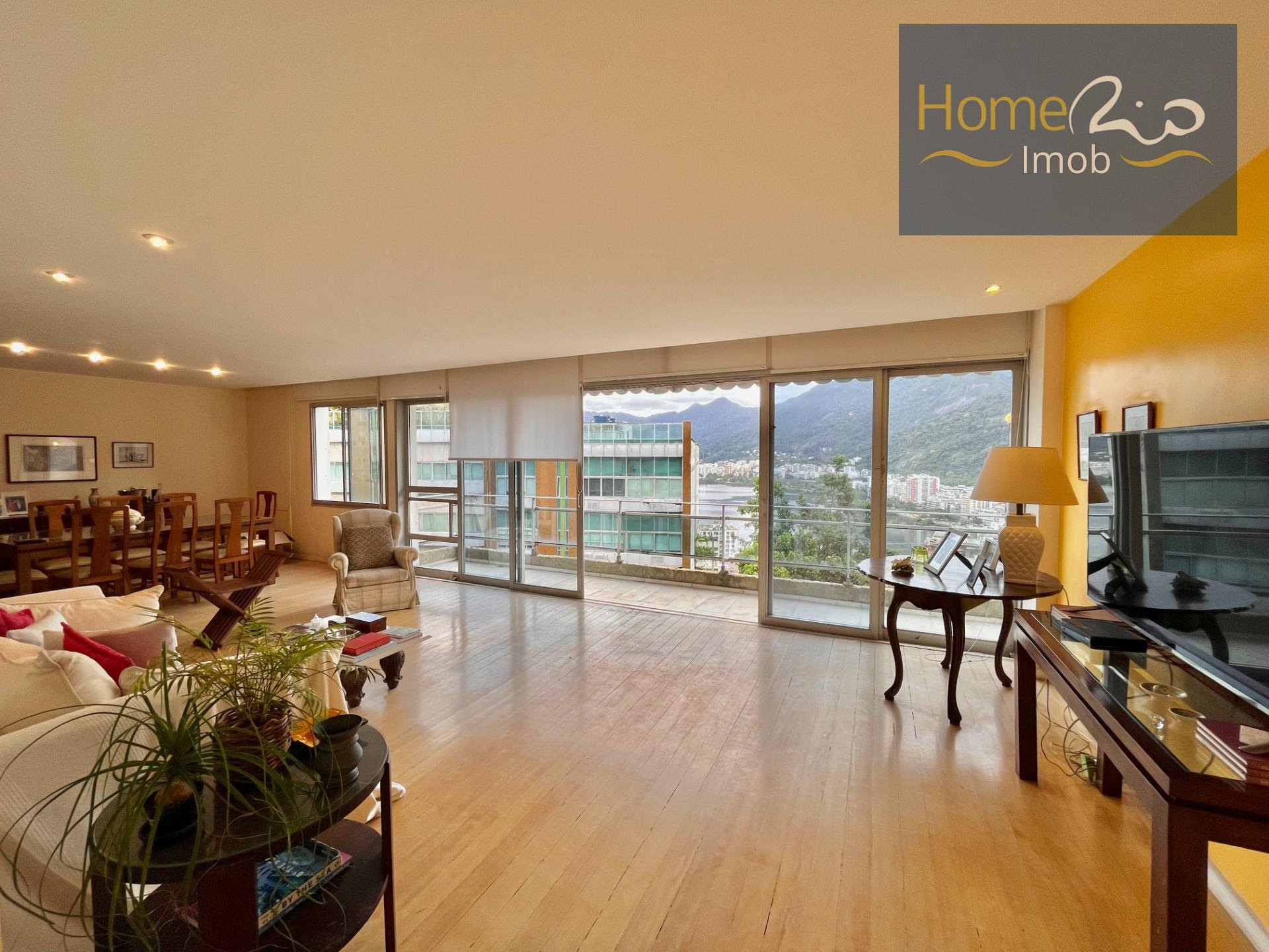 Apartamento à venda com 3 quartos, 3 banheiros, 2 vagas e 162m² no Lagoa, Rio de Janeiro — foto principal