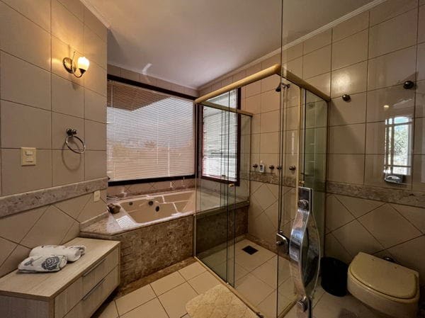 Casa à venda com 5 quartos, 2 suítes, 3 vagas e 390m² no Jurerê Internacional, Florianópolis (SC) — foto 25 de 30