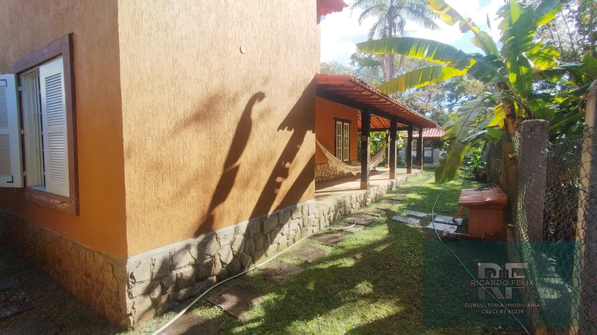 Casa à venda com 3 quartos, 1 suíte, 2 vagas e 480m² no Costazul, Rio das Ostras (RJ) — foto 29 de 30