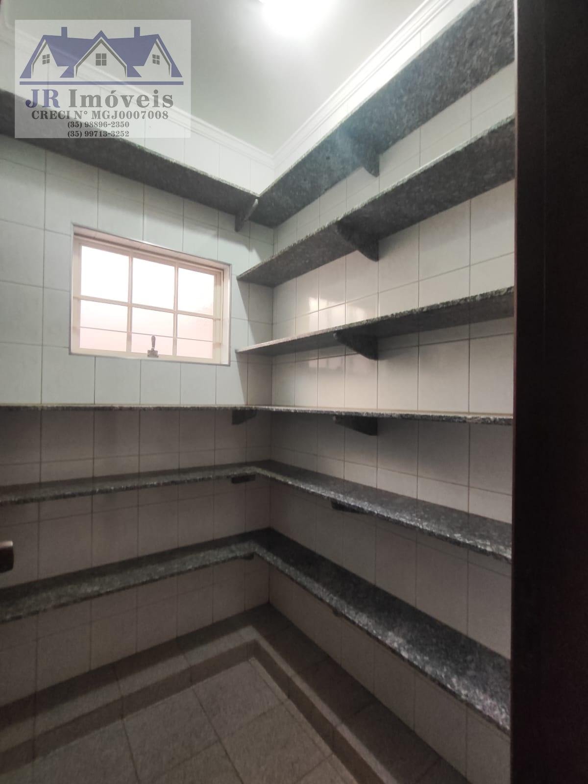 Casa à venda com 3 quartos, 3 suítes e 700m² no Pinheirinho, Itajubá (MG) — foto 4 de 30