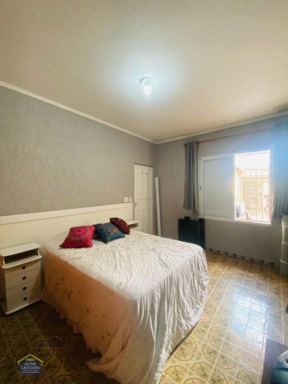 Casa à venda com 3 quartos, 1 suíte, 3 vagas e 150m² no Tupi, Praia Grande (SP) — foto 25 de 30