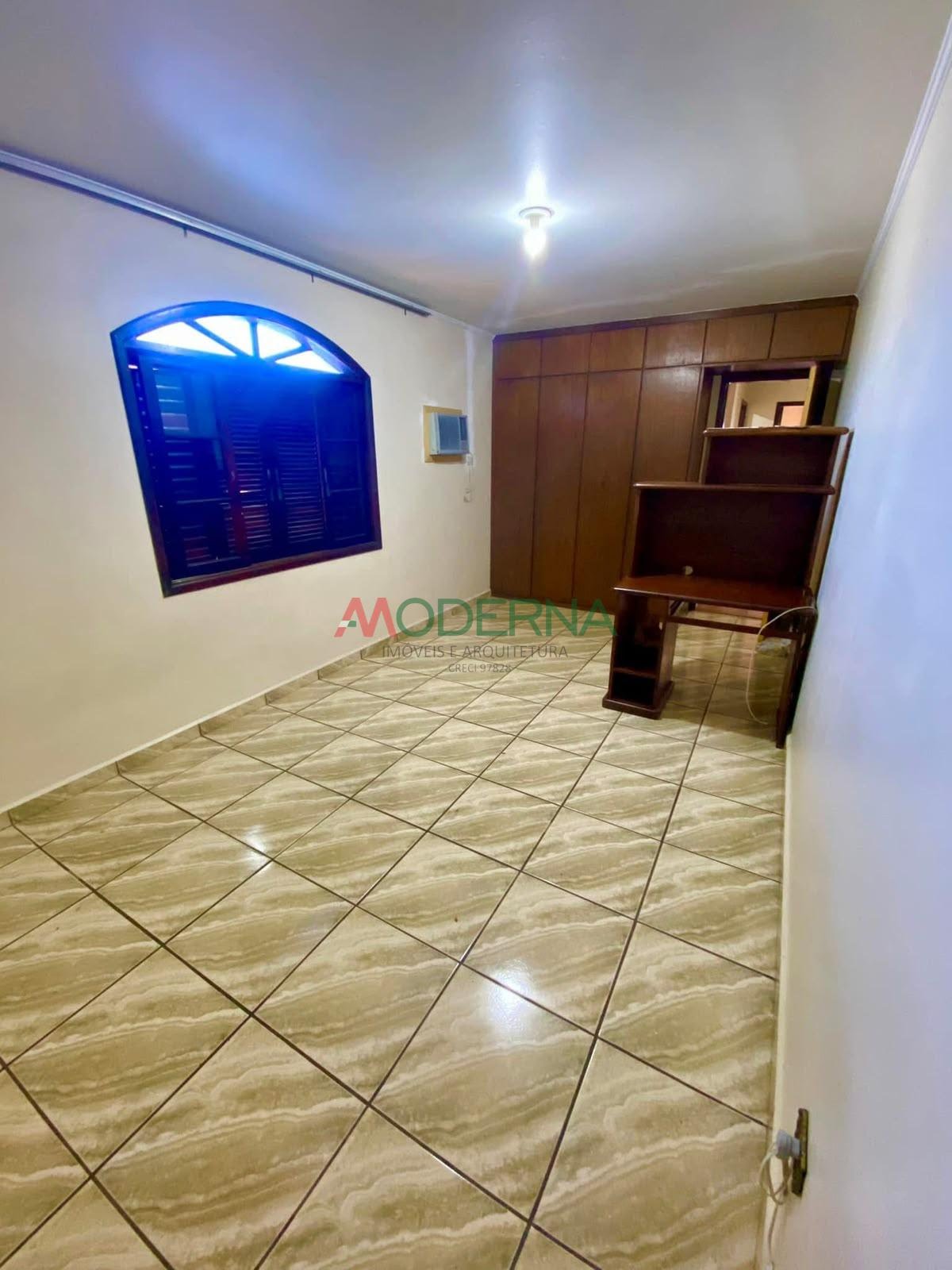 Casa à venda com 5 quartos, 2 suítes e 140m² no Taboão, São Bernardo do Campo (SP) — foto 7 de 22