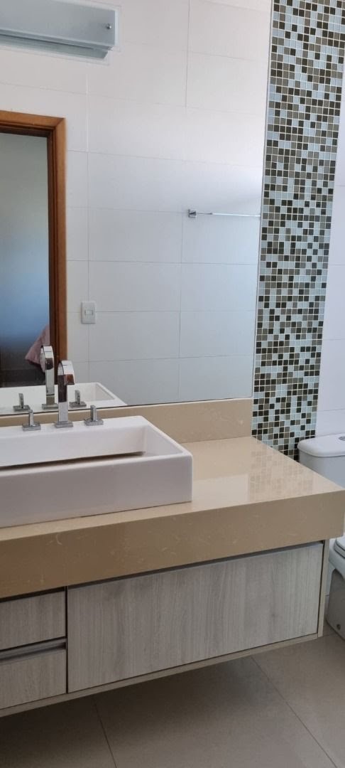 Casa à venda com 3 quartos, 3 suítes, 5 vagas e 255m² no Bonfim Paulista, Ribeirão Preto (SP) — foto 20 de 27