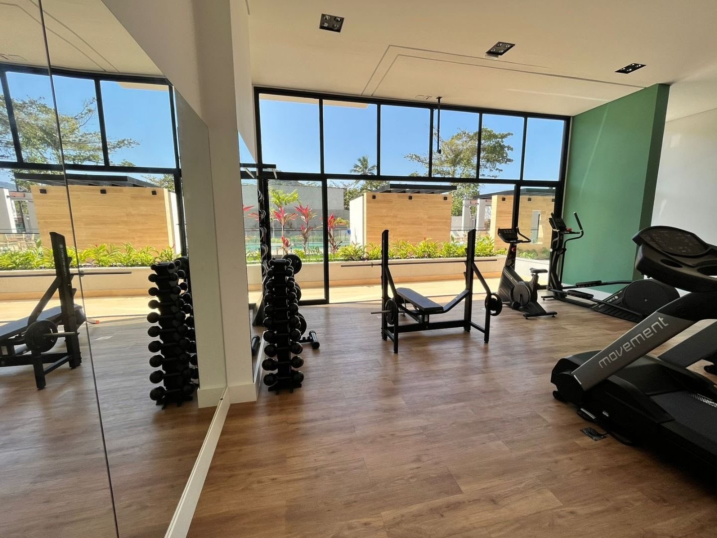 Apartamento à venda com 3 quartos, 3 banheiros, 2 vagas e 151m² no Enseada, Ubatuba (SP) — foto 3 de 7