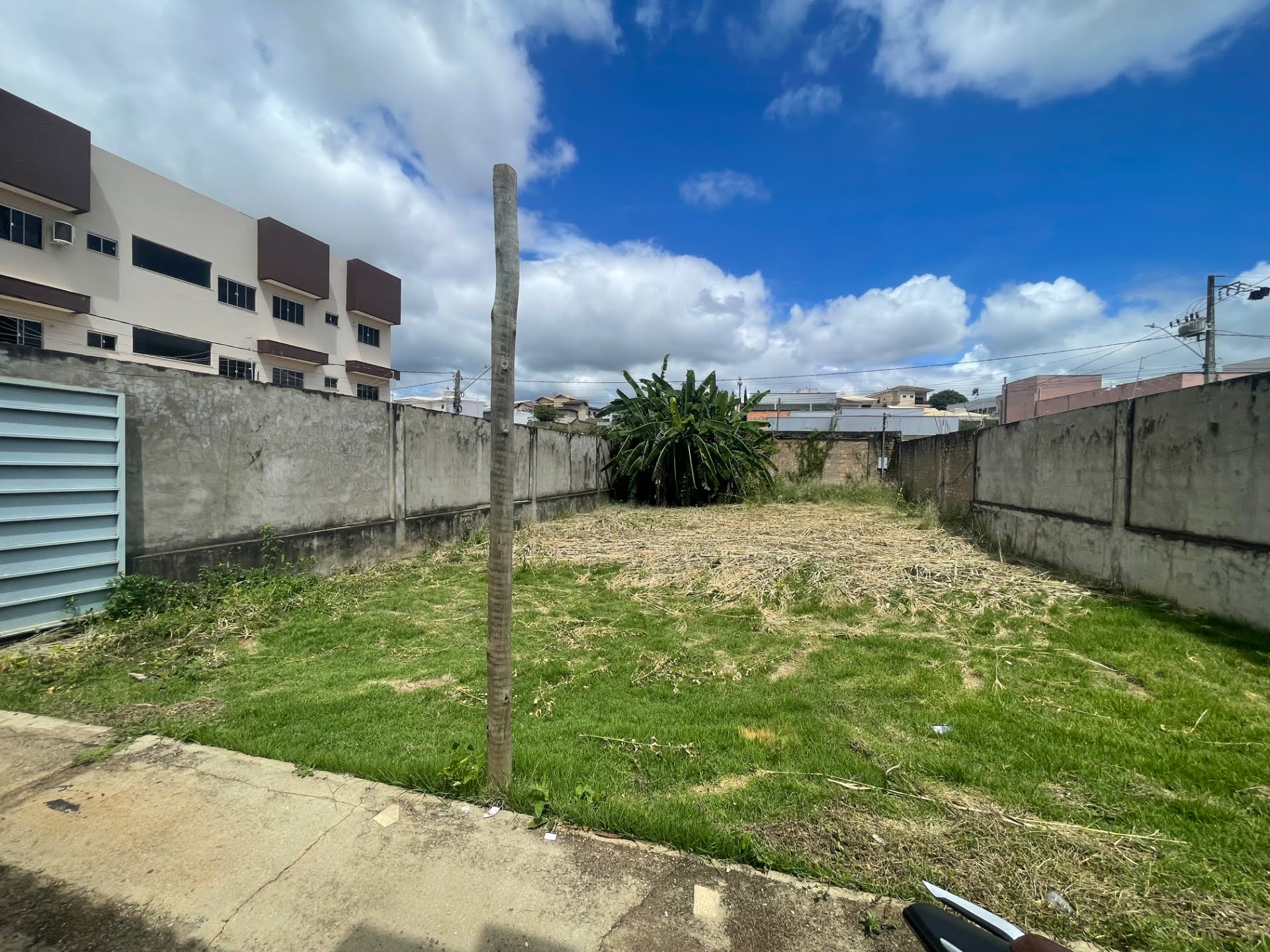 Studio à venda com 1 quarto, 1 banheiro e 3 vagas no Alto do Córrego, Paracatu (MG) — foto 14 de 15