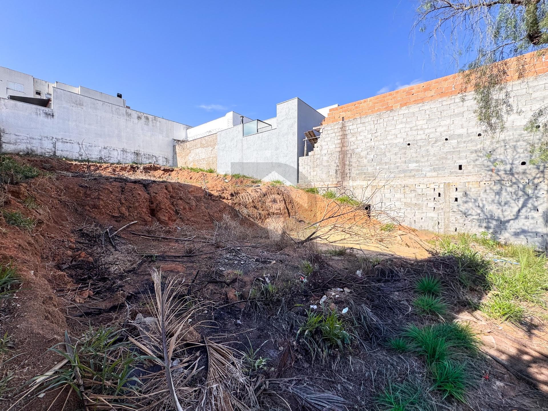 Terreno, 300 m² - Foto 3