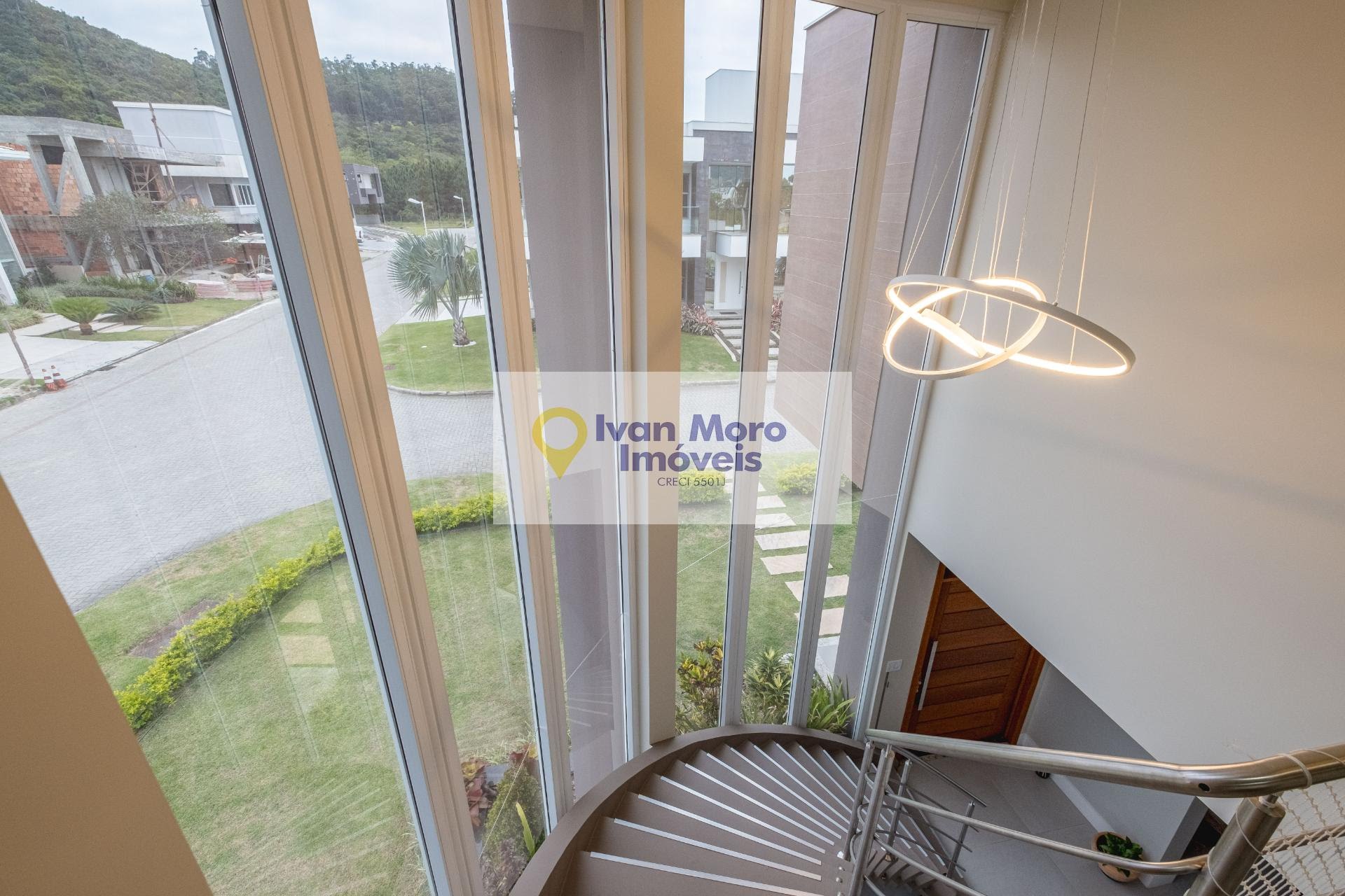 Casa à venda com 4 quartos, 4 suítes, 2 vagas e 259m² no Ingleses Norte, Florianópolis (SC) — foto 8 de 30
