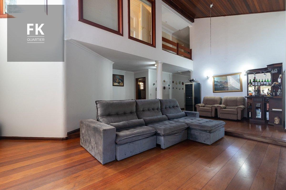 Casa à venda com 4 quartos, 2 suítes, 2 vagas e 811m² no Alphaville, Santana de Parnaíba (SP) — foto 3 de 30