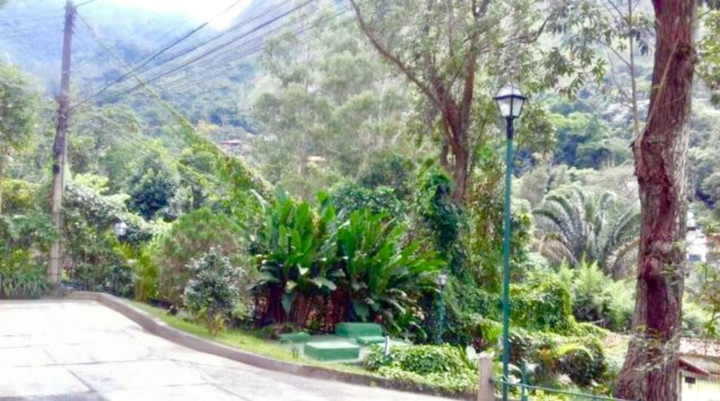 Casa à venda com 3 quartos, 1 suíte, 2 vagas e 140m² no Retiro, Petrópolis (RJ) — foto 12 de 13