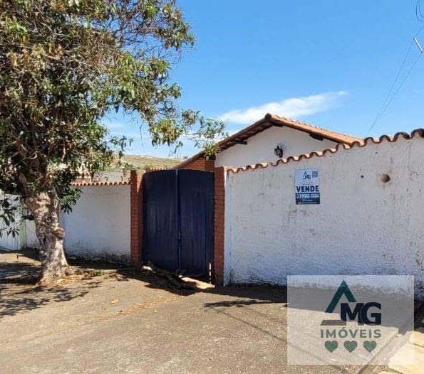 Casa à venda com 4 quartos, 2 suítes, 1 vaga e 300m² no Parque Bandeirantes, Três Corações (MG) — foto 9 de 20