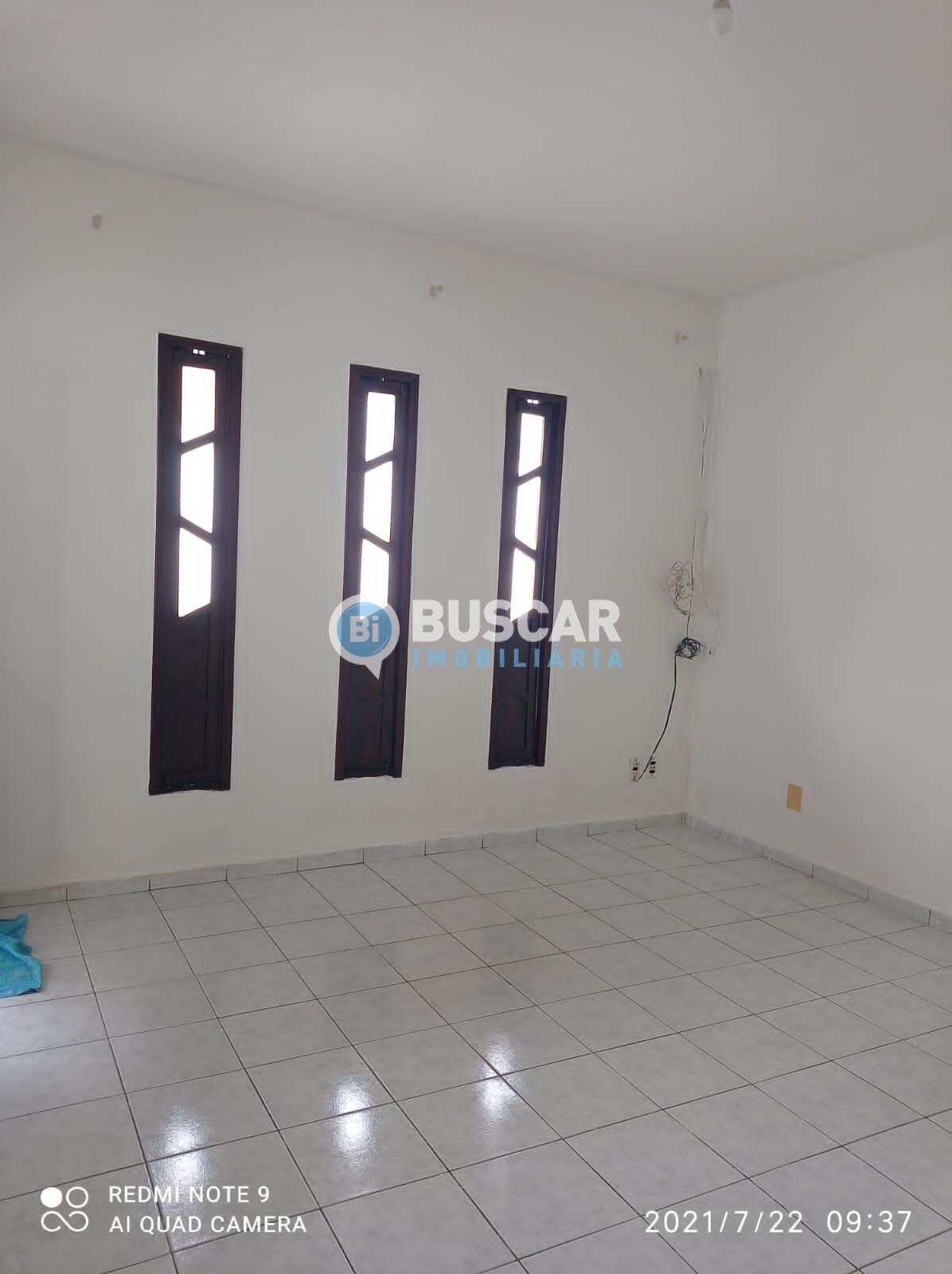 Casa à venda com 3 quartos, 1 suíte, 4 vagas e 300m² no Conceição, Feira de Santana (BA) — foto 7 de 21