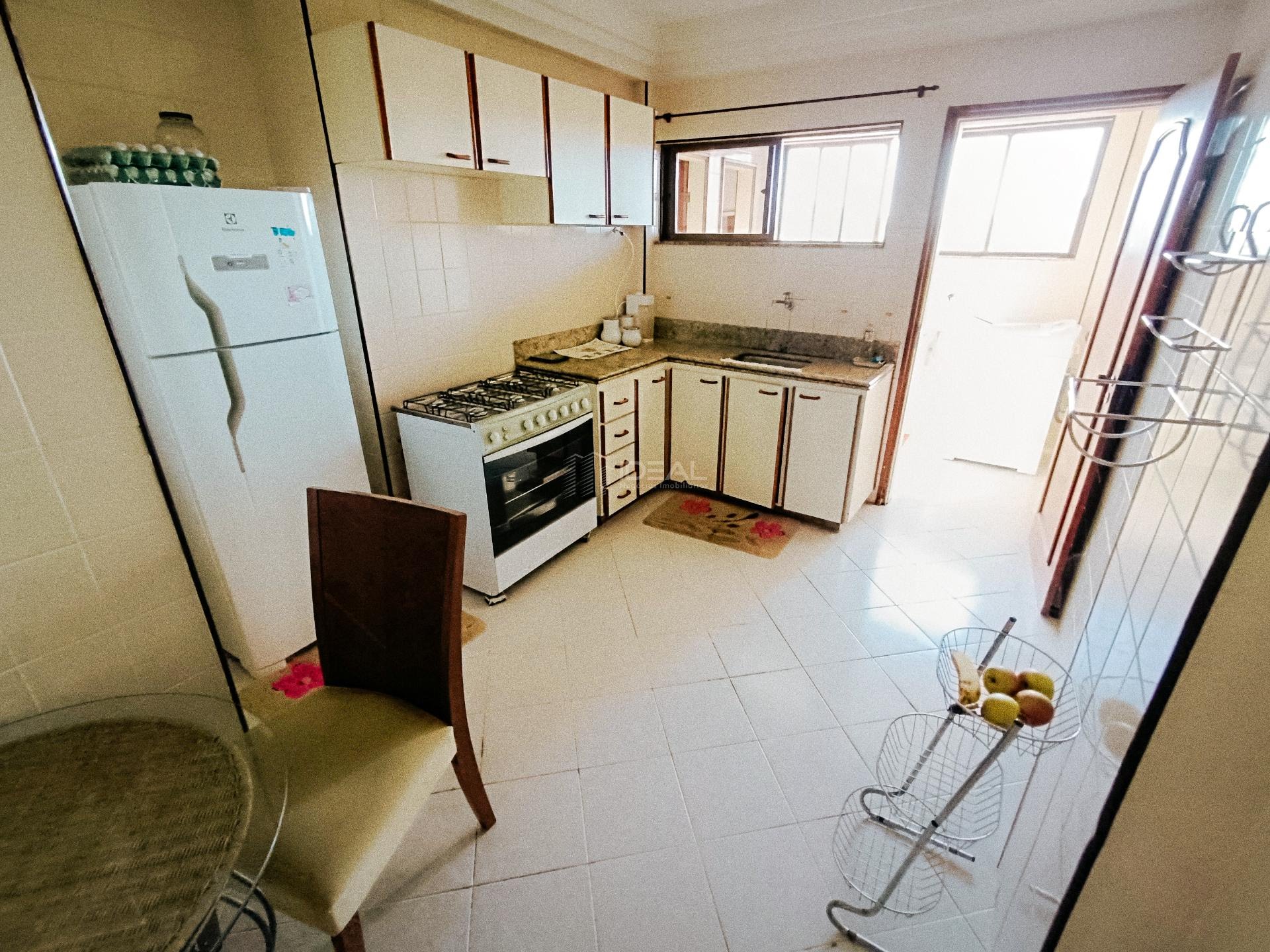 Apartamento à venda com 3 quartos, 1 suíte, 2 vagas e 199m² no Centro, Campos dos Goytacazes (RJ) — foto 6 de 23