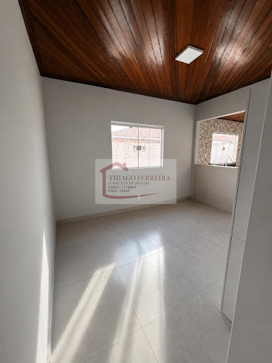 Casa em Jardim Lagoinha  -  Santa Rita do Passa Quatro