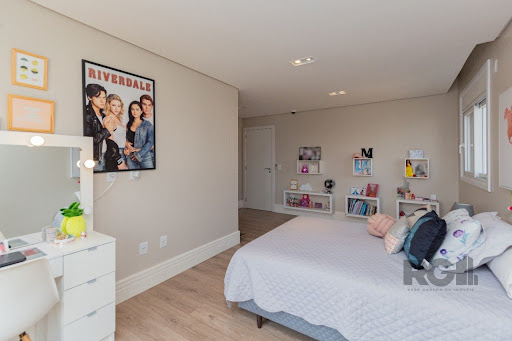 6 - suite 1 (2)