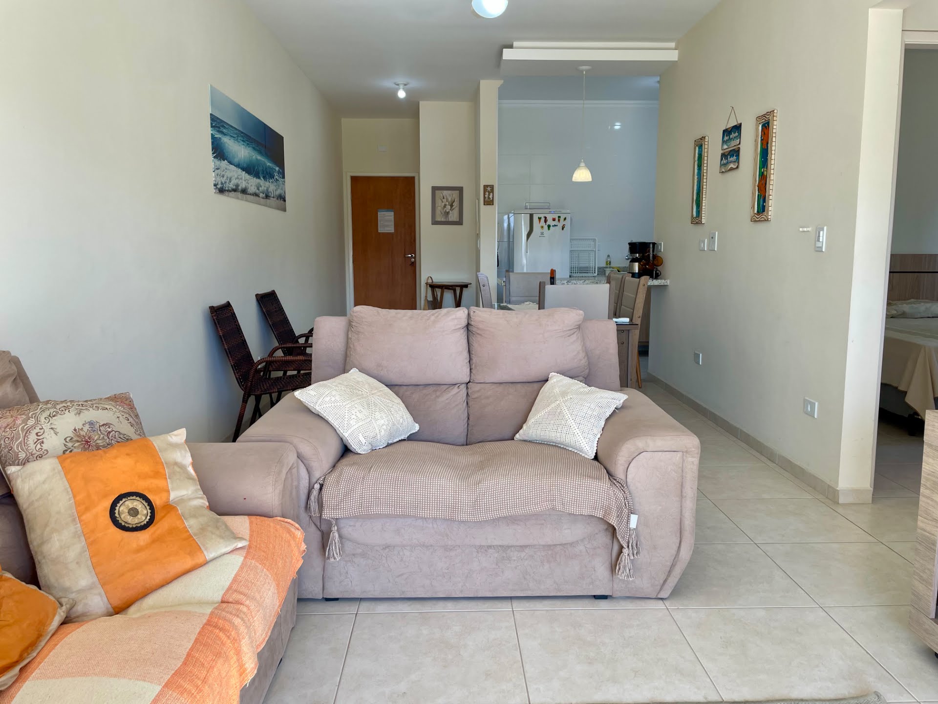 Apartamento à venda com 3 quartos, 1 suíte, 2 vagas e 100m² no Itaguá, Ubatuba (SP) — foto 2 de 12