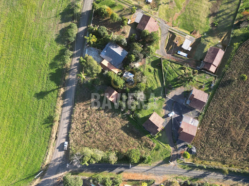 Lote Bairro Cruzeiro 1.600m²