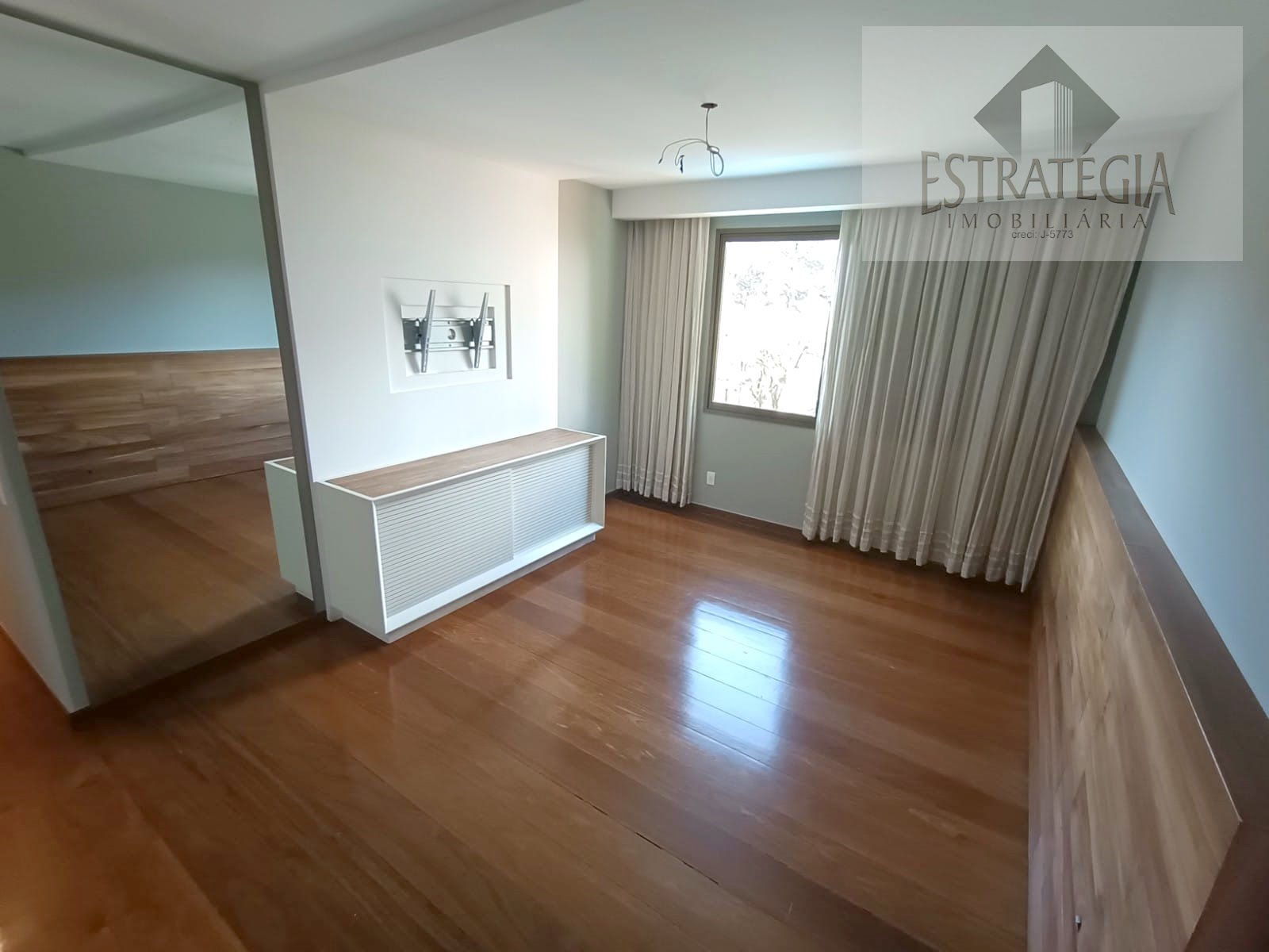 Apartamento à venda com 4 quartos, 2 suítes, 3 vagas e 250m² no Centro, Petrópolis (RJ) — foto 24 de 30
