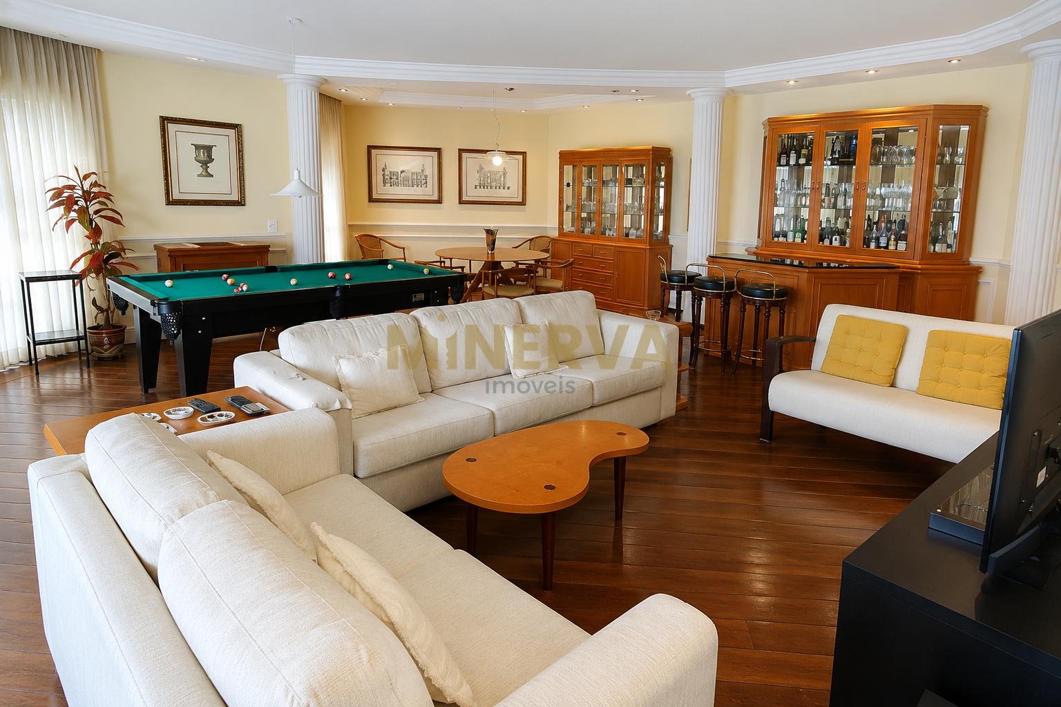 Apartamento à venda com 4 quartos, 5 banheiros, 3 vagas e 245m² no Camargos, Guarulhos — foto principal