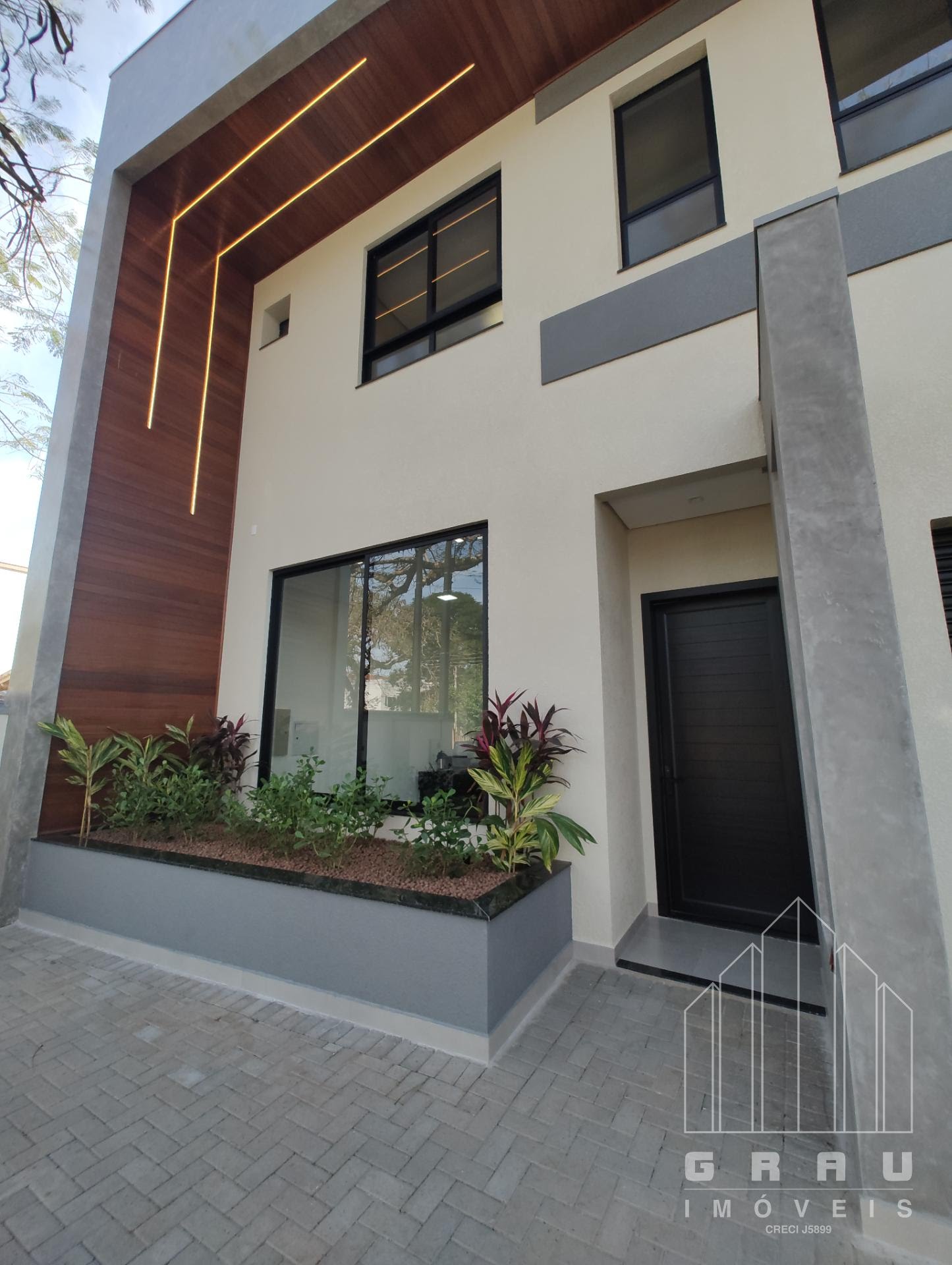 Casa Comercial em Vila Yolanda  -  Foz do Iguaçu