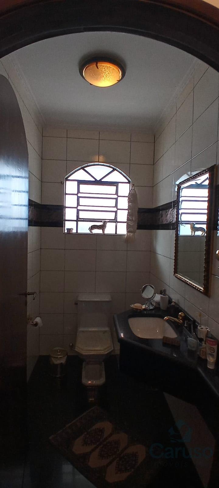 Casa à venda com 5 quartos, 1 suíte e 3 vagas no Jardim Planalto, Arujá (SP) — foto 16 de 27
